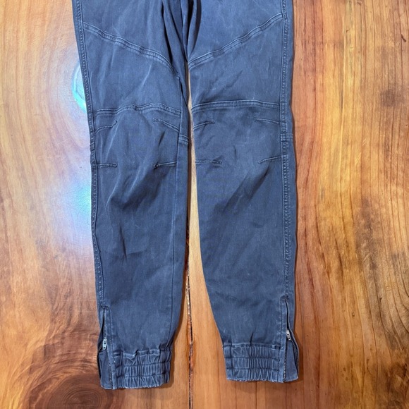 SPANX Women's Pants S Twill Joggers 20319R Gray Cotton Stretch Pull on RR2 - Picture 2 of 7